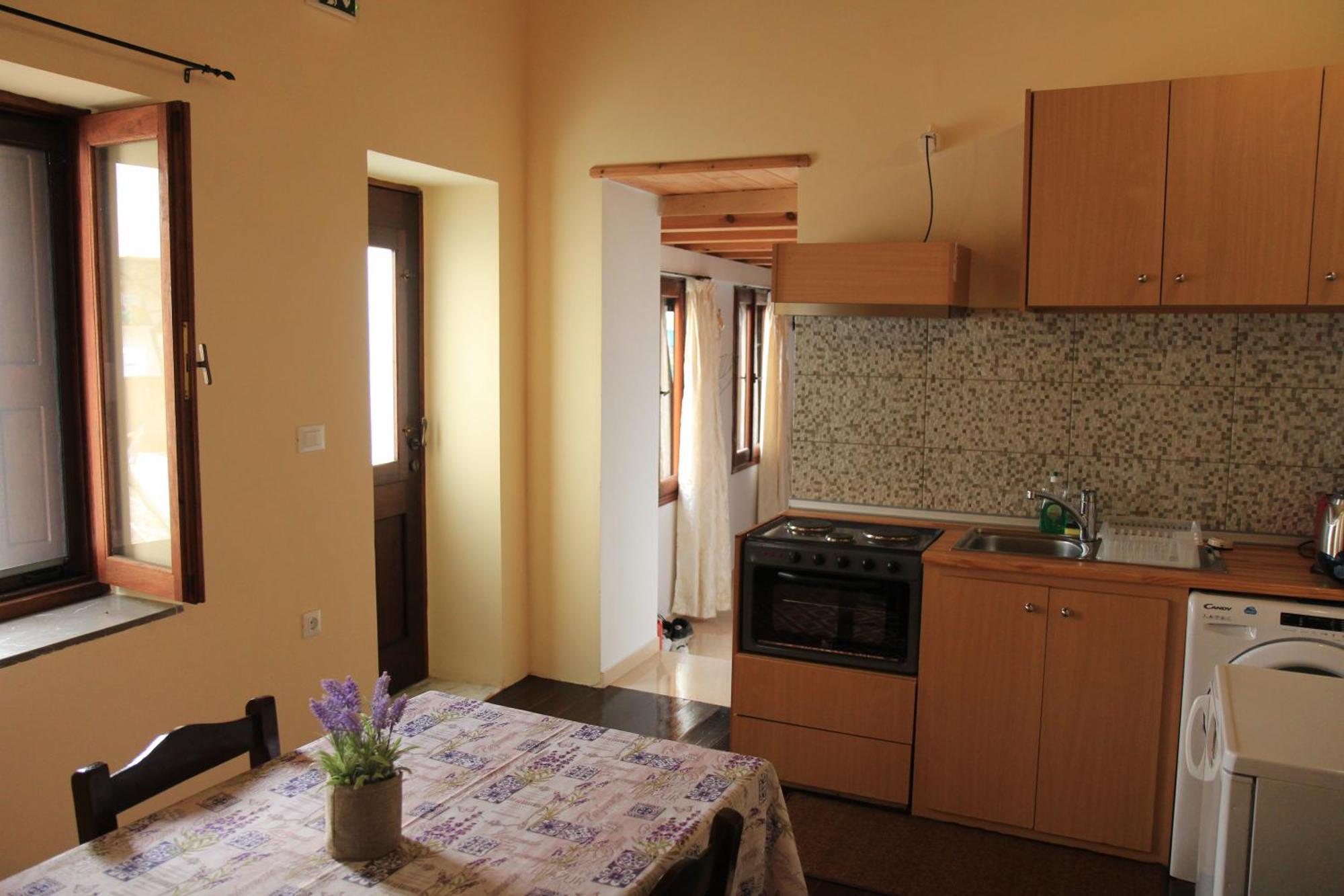 Main Square Apartment Sými Luaran gambar